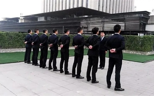 沅江揭秘：如何选择靠谱的收债公司？老司机给你支招